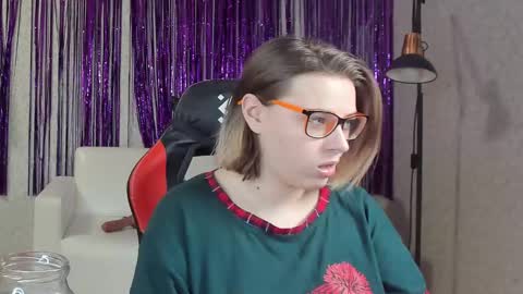 seductive_she_wolf online show from February 2025 07:30:02 PM