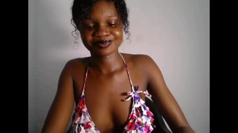 Snapshot of seductive_sugar247 chatting on April 2026 02:45:02 PM seductive_sugar247 online show from April 2026 02:45:02 PM
