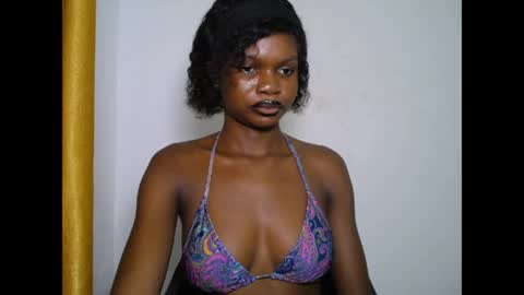 Snapshot of seductive_sugar247 chatting on May 2026 05:15:01 AM seductive_sugar247 online show from May 2026 05:15:01 AM