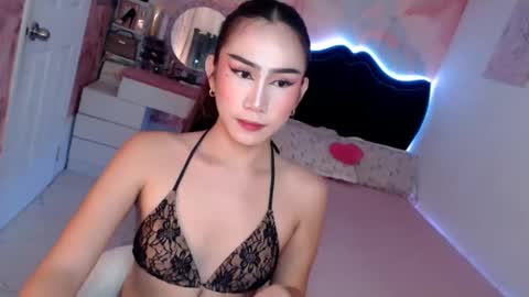 Vanessa online show from May 2026 12:40:02 AM