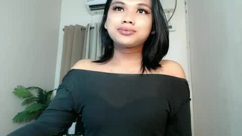 Deluxe online show from June 2026 07:05:02 PM
