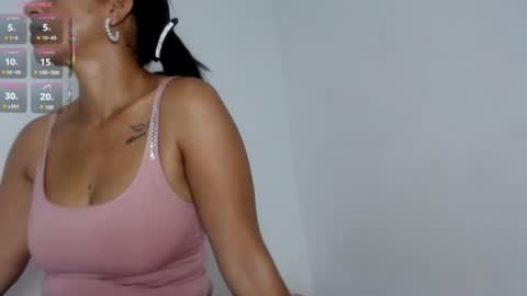 Estefany online show from July 2026 12:41:02 PM
