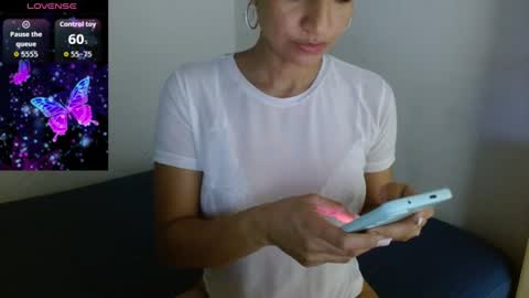 Snapshot of seductress_malia chatting on June 2026 04:11:01 PM seductress_malia online show from June 2026 04:11:01 PM
