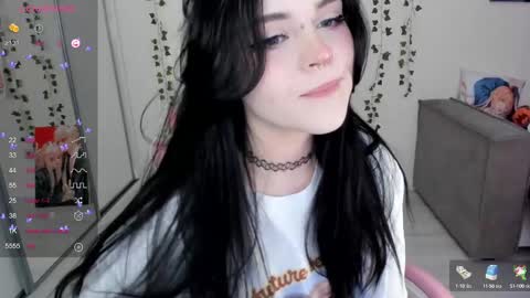 Selena  online show from February 2025 05:04:01 AM