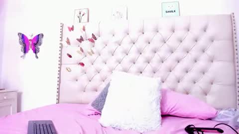 selena_beautyy online show from February 2026 07:40:01 PM