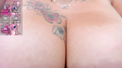 Selena online show from January 2025 04:14:02 AM