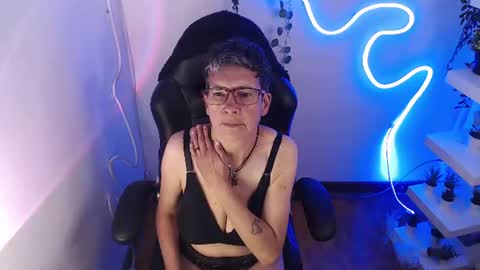 Snapshot of selena_ferreira chatting on July 2026 08:37:01 PM Selena online show from July 2026 08:37:01 PM