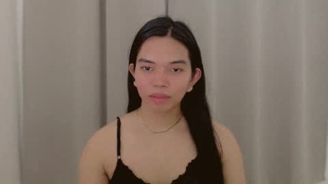 Snapshot of selena_fuckdoll chatting on December 2024 01:47:01 AM Selena online show from December 2024 01:47:01 AM