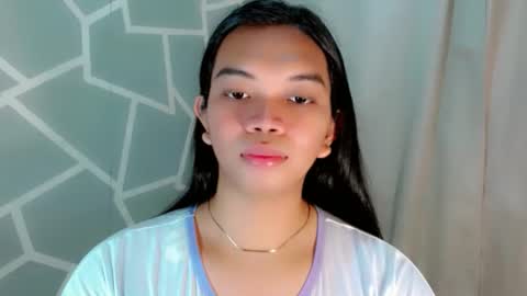 Selena online show from April 2026 12:04:01 AM