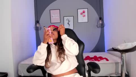 Selena online show from October 2025 10:59:02 AM