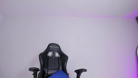 selena roberts online show from April 2026 01:17:02 AM