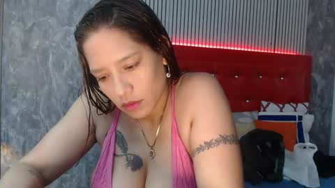 Snapshot of selena_tits_ chatting on July 2026 07:52:02 PM Selena online show from July 2026 07:52:02 PM