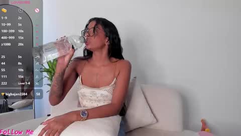 Adriana3 online show from February 2026 03:20:01 PM