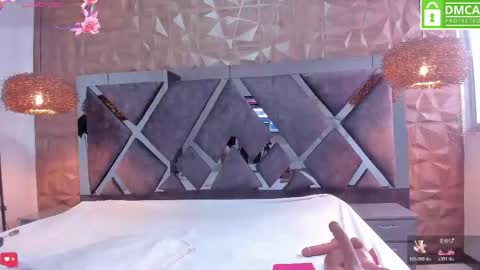 selene__lopez_ online show from June 2026 07:05:01 PM