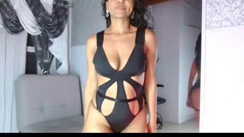 Selene online show from February 2026 02:26:02 AM