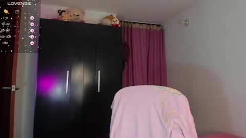 Karol. online show from March 2025 02:04:01 AM