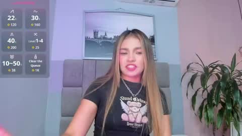Selene online show from May 2026 02:08:02 AM