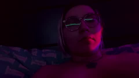 Selene online show from February 2025 05:30:01 AM