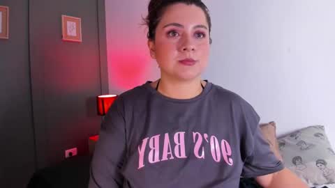 Sely  online show from December 2025 03:56:01 AM