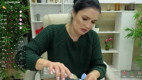 Seline online show from December 2024 11:32:01 PM