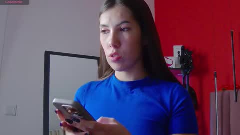 Nicole online show from October 2025 01:26:01 AM