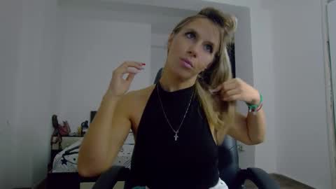 sellena_angel online show from October 2025 03:34:01 PM