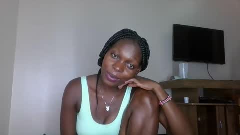 sellinprinces online show from October 2025 10:10:02 PM