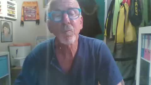 Snapshot of semajstretsa chatting on May 2026 08:59:02 PM frederick online show from May 2026 08:59:02 PM