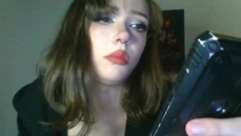 Snapshot of sendforesme chatting on January 2025 01:31:01 AM goddess esme  online show from January 2025 01:31:01 AM