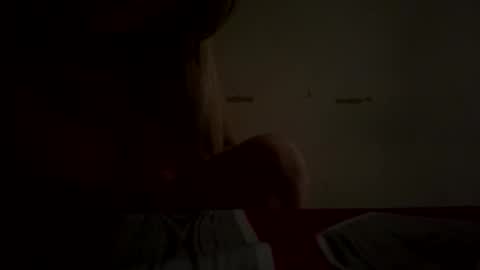 Sennya online show from October 2025 08:40:01 PM