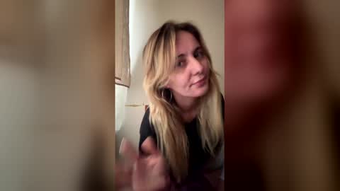 Sennya online show from January 2026 08:41:01 AM