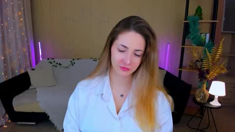 sensitiveheartt online show from January 2026 05:00:02 AM