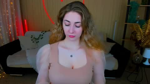 sensitiveheartt online show from February 2026 11:26:01 AM