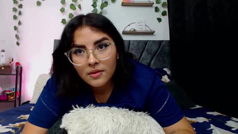 Camille and sophie online show from January 2025 05:59:02 AM