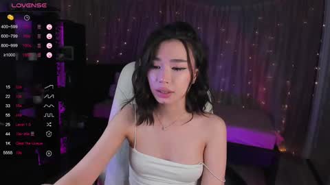 Snapshot of sensualily chatting on March 2025 07:56:01 PM Kiki online show from March 2025 07:56:01 PM