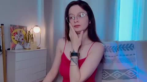 sensuallucy233 online show from June 2026 06:27:02 AM