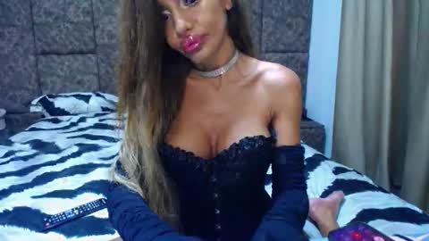 sensualqueen11 online show from June 2026 08:59:02 PM
