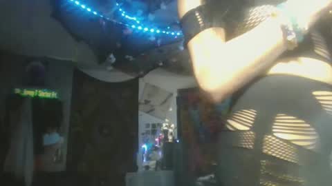 sequoia8888 online show from September 2025 05:51:02 AM