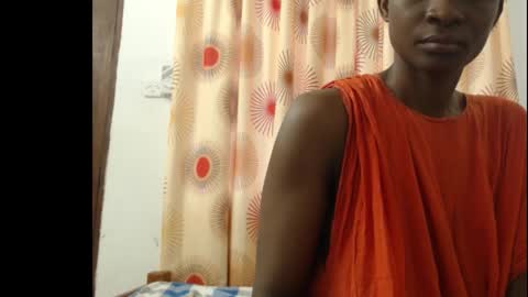 Snapshot of sera_booty chatting on January 2026 05:00:01 AM Anne online show from January 2026 05:00:01 AM