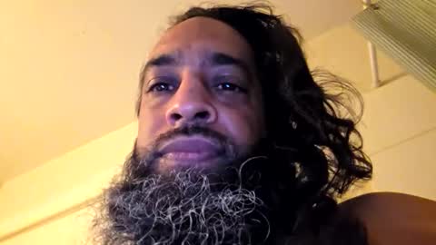 Snapshot of serani02 chatting on April 2026 11:26:02 AM Serani online show from April 2026 11:26:02 AM