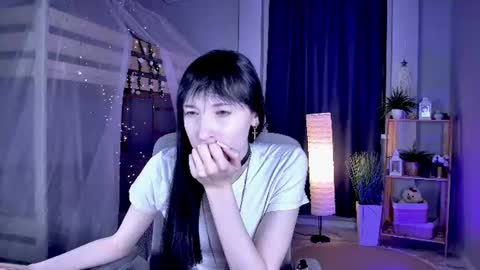 Snapshot of seraphinesparda chatting on June 2026 11:24:02 AM Sera online show from June 2026 11:24:02 AM