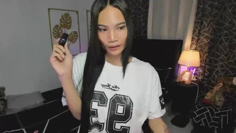 RED HARPER online show from October 2025 09:52:01 PM