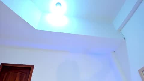 serenaaveline online show from September 2025 10:01:02 PM