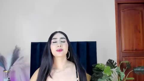 serenaaveline online show from November 2025 11:38:02 PM