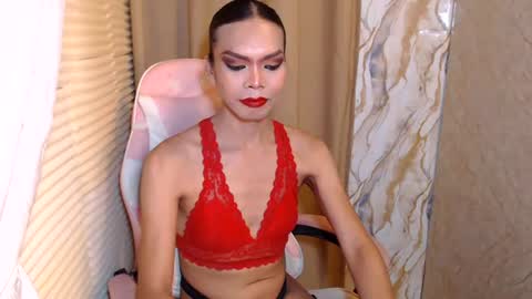 Snapshot of serenamarqueza chatting on June 2026 05:46:02 PM Sam online show from June 2026 05:46:02 PM