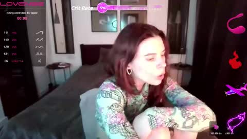 serenamilss online show from February 2026 01:10:01 PM