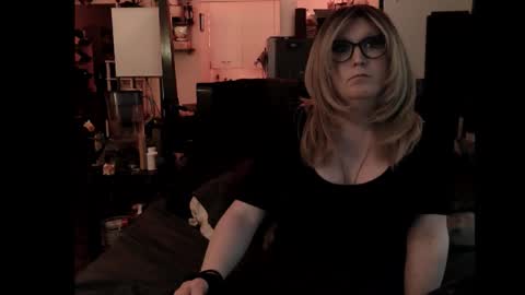 Lady Acedia online show from November 2025 11:39:02 PM