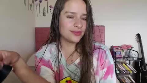 serenity_crystal online show from December 2024 04:03:01 PM