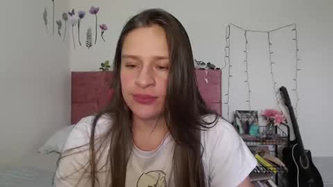 serenity_crystal online show from December 2024 09:54:01 PM