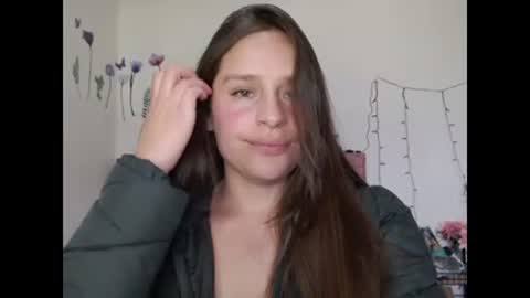 serenity_crystal online show from December 2024 08:48:01 PM